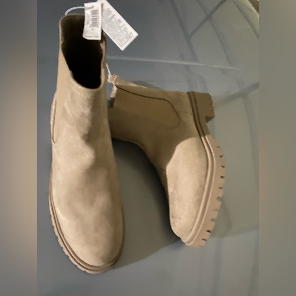 New boots designer sway boots 👢